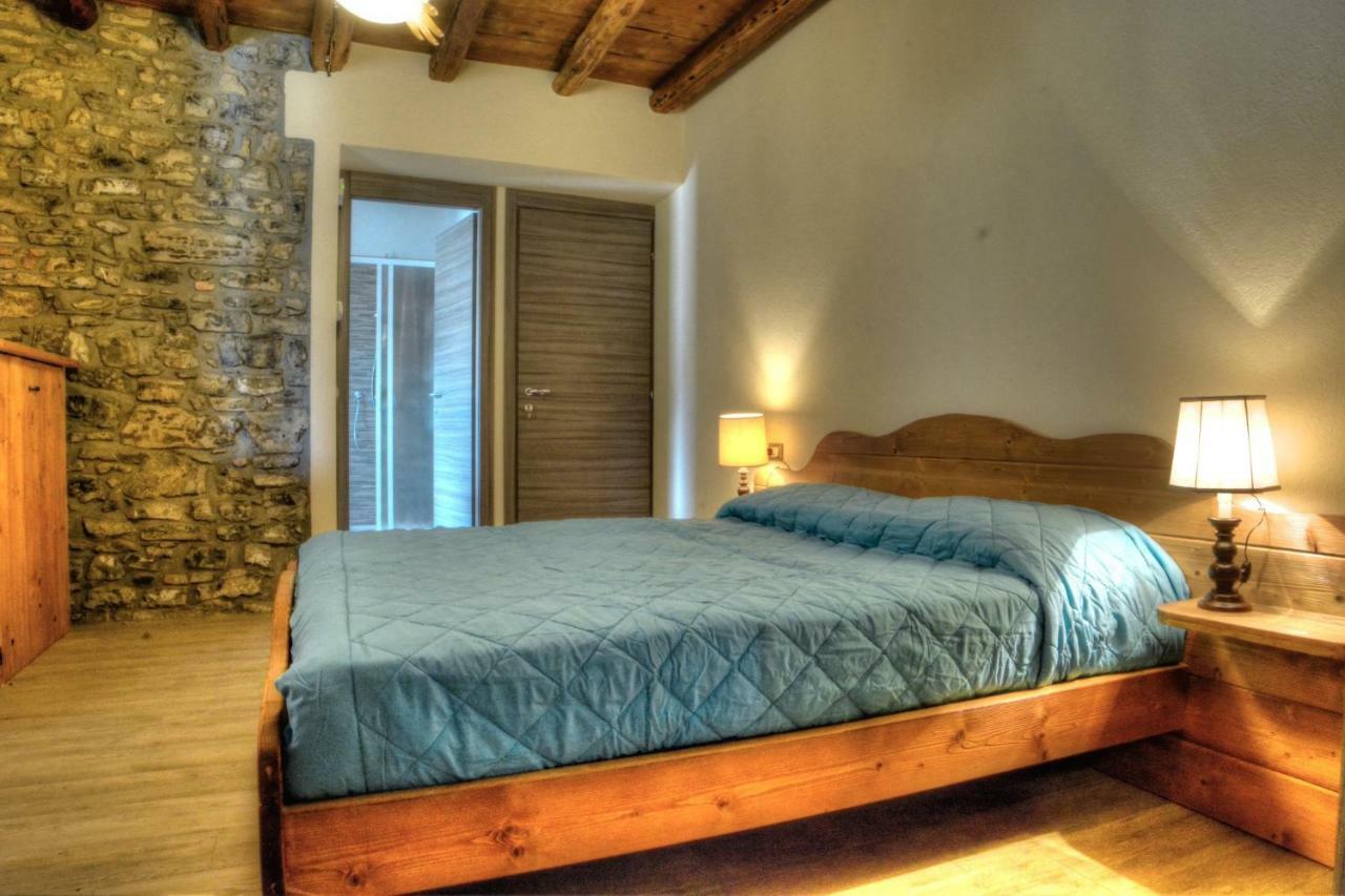 Cascina Del Sole Βίλα Asso Εξωτερικό φωτογραφία